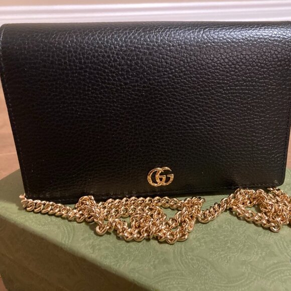 Gucci GG Marmont Black Leather Chain Bag Wallet on Chain (WOC) - Picture 2 of 6